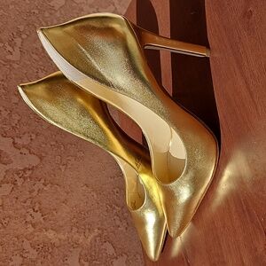Jessica Simpson Gold Heels